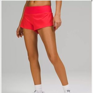 Lulu Speed Up LR Short 2.5 NWT
